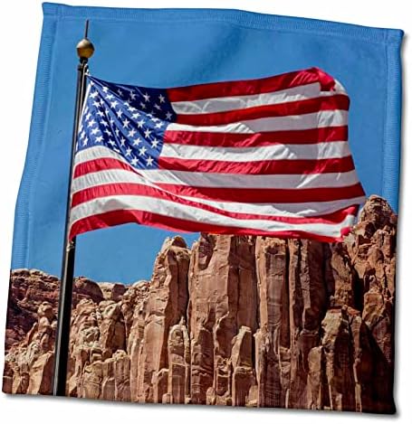 3дРоуз, САЩ, щата Юта, capitol hill риф, Северна Каролина, флаг на САЩ и скални образувания от пясъчник. - Кърпи (twl-190371-3)