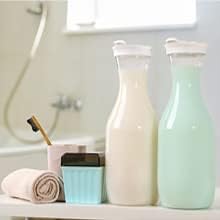 2 Опаковки - Големи Бели (прозрачен) Пластмасов гарафа-кана -Акрил -Без бисфенол А -57 унции (1,7 л) - най-високо качество - За сок - Вода - Вино - студен Чай или мляко - Не е по